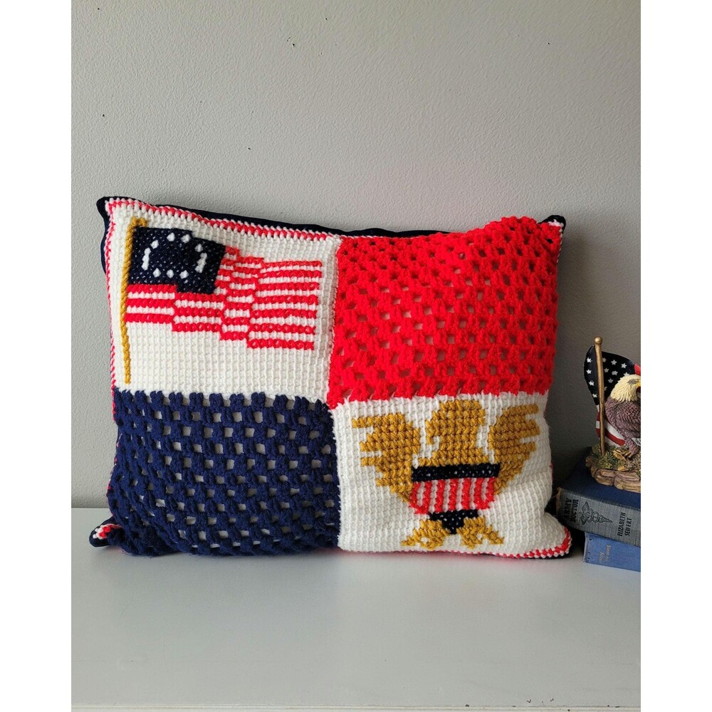 Vintage Bicentennial Patriotic Spirit of 76 Throw Pillow 1976 Americana